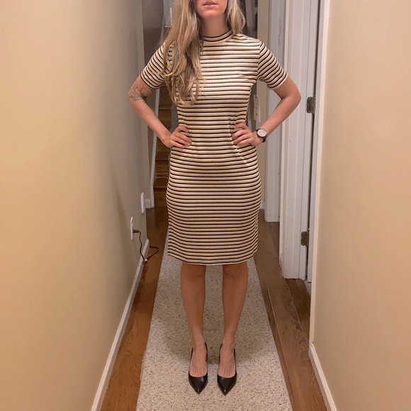 NEW RVCA striped T-shirt Dress - Picture 2 of 6